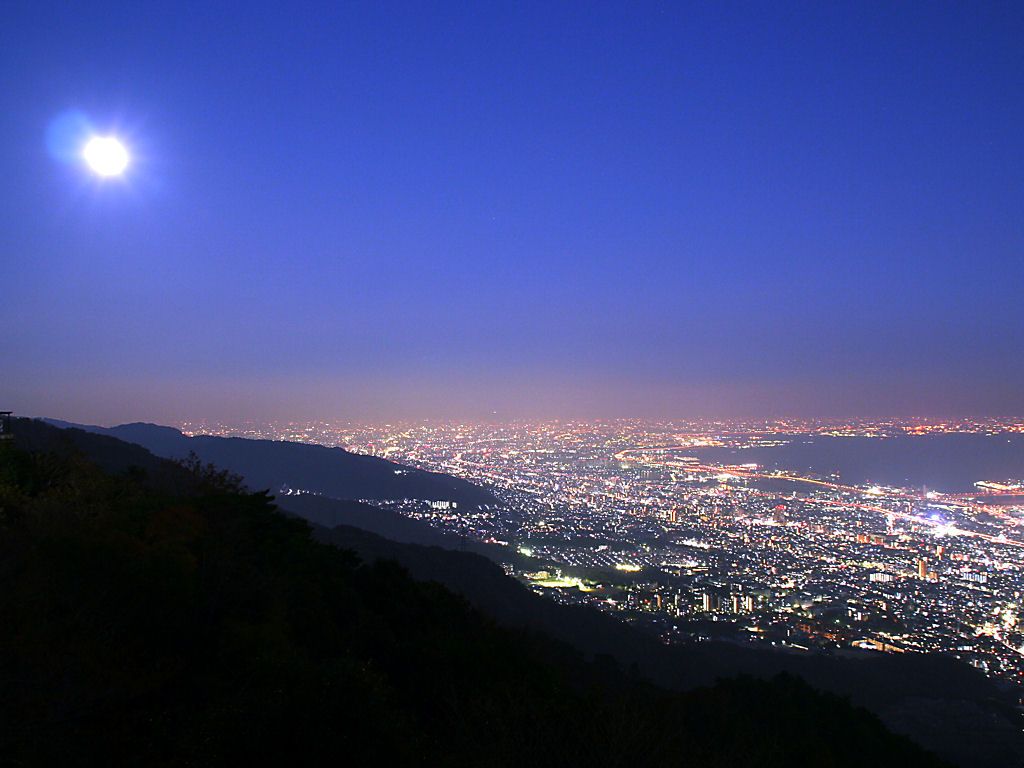 月明かり夜景 月光写真 月夜の夜景 壁紙写真集 無料写真素材