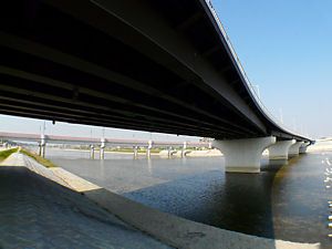上武庫橋と阪急神戸線・武庫川橋梁