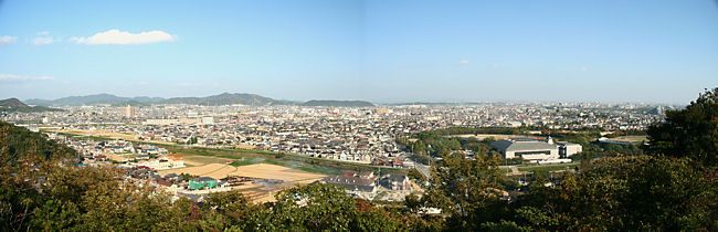 展望台から見る加古川〜高砂方面の眺め