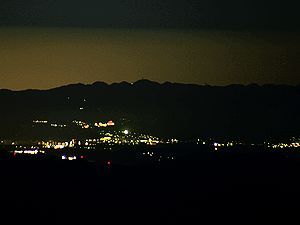 六甲山と箕谷、有馬の夜景