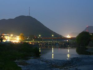 加古川闘竜灘と闘竜橋の夜景