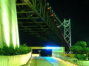  明石海峡大橋のライトアップとイルミネーション・舞子公園・アジュール舞子から撮影