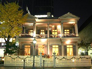 居留地１５番館・旧アメリカ領事館の夜景・ライトアップ