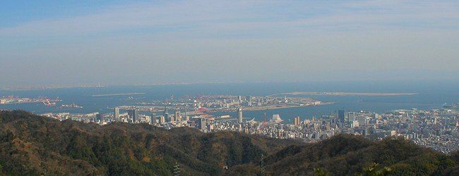 神戸港、メリケンパーク、ハーバーランド、ポートアイランド、神戸空港、大阪湾のパノラマ風景写真