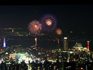 みなと神戸海上花火大会・市章山・錨山（碇山）から撮影