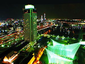 ホテルオークラ神戸とメリケンパークライトアップ夜景