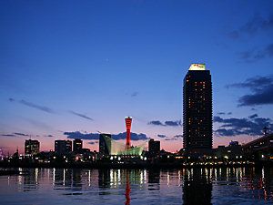 神戸港、メリケンパークの夕焼け空
