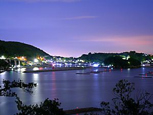 室津漁港の夜景