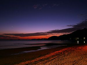 新舞子海岸の干潟と夕日・夕焼け空