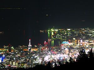 神戸港・メリケンパーク・ハーバーランド・兵庫埠頭の夜景