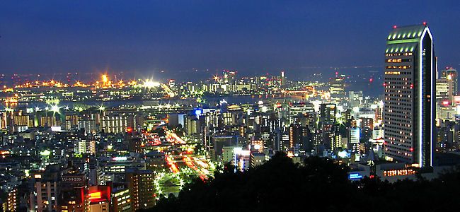 神戸、神戸港、神戸ポートアイランド、大阪湾の夜景