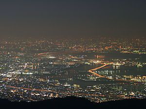 大阪平野・淀川河口・大阪湾の夜景