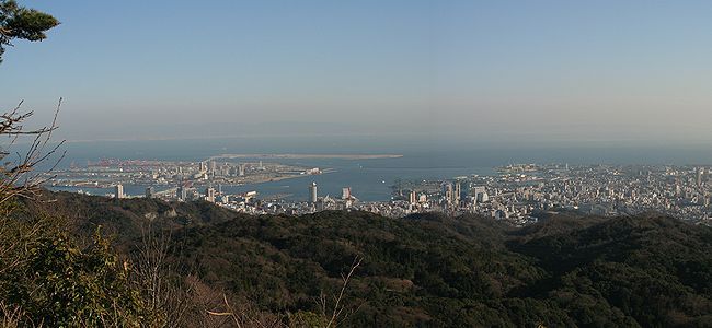 神戸ポートアイランド、神戸空港、神戸港、神戸市街地の風景