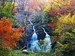 神鍋渓谷公園・二ツ滝と紅葉