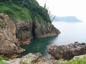 香住海岸・日本海の断崖絶壁