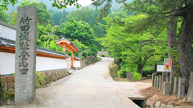 竹田城への登山道