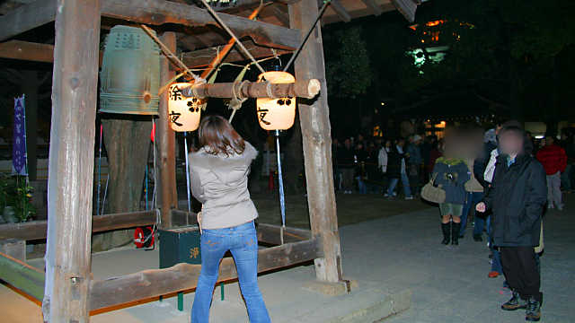 須磨寺の除夜の鐘