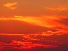 夕焼け雲の壁紙写真・夕焼け空無料写真素材